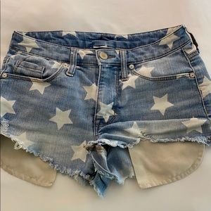 STAR SHORTS!!